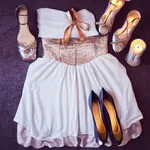 Candlelight Velvet Dress thumbnail 4